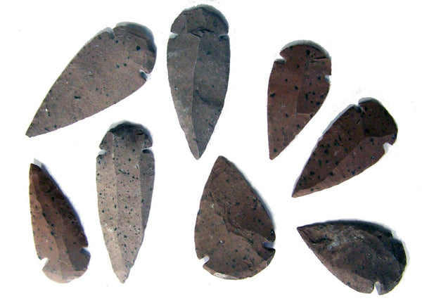 HICKORYITE STONE LARGE 2 TO 3 INCH ARROWHEADS