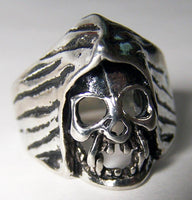 SKULL WITH CAPE BIKER RING