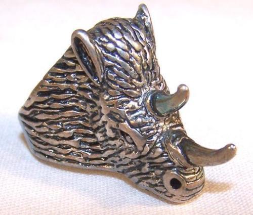 RHINO WITH HORNS DELUXE BIKER RING