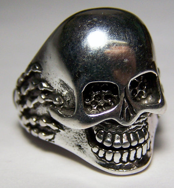 SKELETON HANS ON SIDES OF SKULL BIKER RING