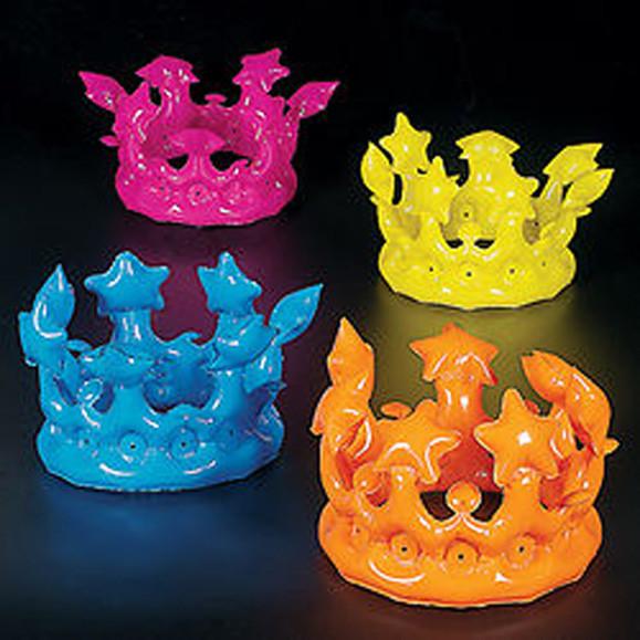 GIANT SIZE INFLATEABLE CROWNS