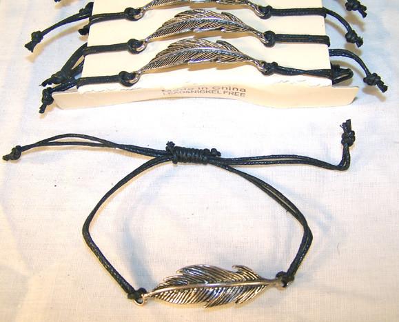 METAL FEATHER ROPE BRACELETS