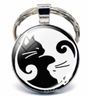 YIN YANG KEYCHAINS *PICK STYLE*