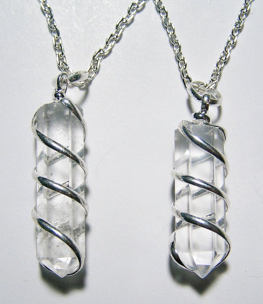 CLEAR QUARTZ CRYSTAL COIL WRAPPED STONE 18 INCH SILVER CHIAN NECKLACE