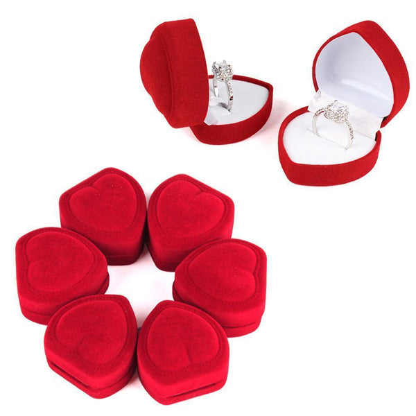 RED VELVET HEART SHAPE RING DISPLAY BOX